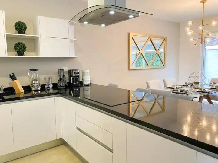 Elegante Y Preciosa Casa Con Excelente Ubicacion Villa Cancún Buitenkant foto